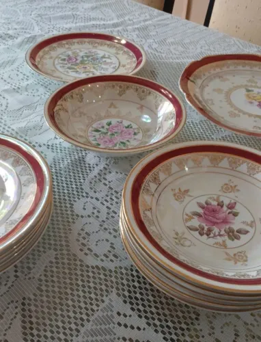Jogo Jantar Vintage 15 Pçs Madrepérola Borda Vinho Dourado Steatita ,Real e Mauá.