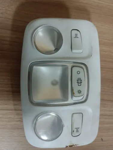 LUZ LUMINARIA DE CORTESIA DE TETO VW TINGUAN - DE 2008 A 2020 - ORIGINAL