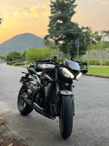 Triumph Street triple 765RS 2020