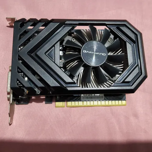 placa de video GTX 1650 4gb