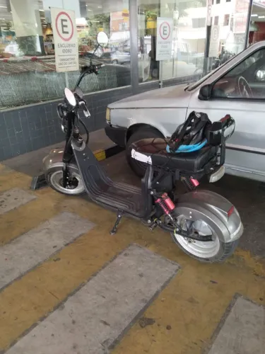 Escoote elétrica
