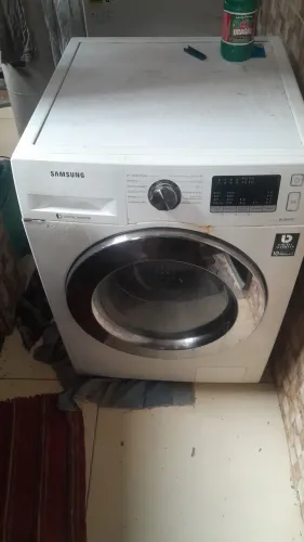 * vendo máquina lava e seca toda boa