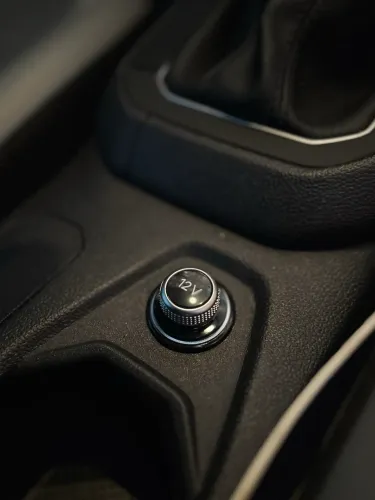 Tampa Tomada 12V Estilo Audi modelo Universal