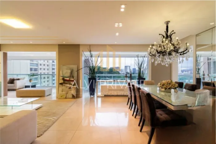 Apartamento para Venda ou Locação em Perdizes | 222 m² | 3 Quartos sendo 3 Suítes | 4 Vaga