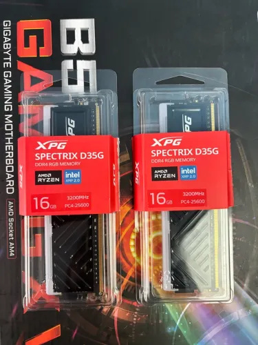 2x16 Gb Xpg Rgb Novos