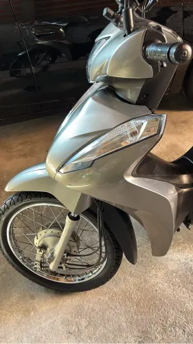 Vendo Biz 110i 2023