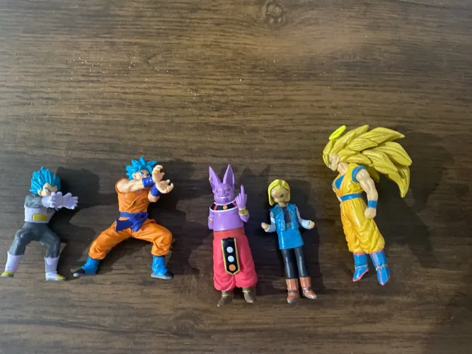 Dragonball z 5  figuras miniaturas 