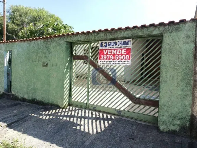 Casa com 2 dormitórios, 3 vagas, edícula à venda, 106 m² por R$ 450.000 - Vila Clarice - S