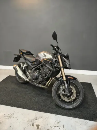 Honda CB 500f 2023