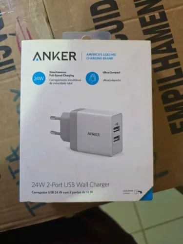 Carregador Anker Powerport Duplo Usb 2 X 24w Carga Rápida (Usado)