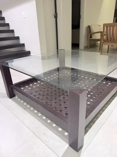Mesa de centro madeira maciça