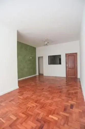 3 QUARTSO 1 SUÍTE - FLAMENGO - Rio de Janeiro - RJ