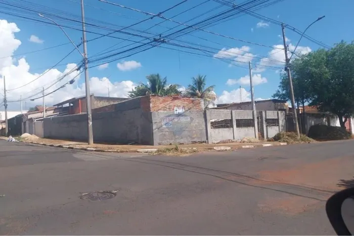 Terreno Versátil em Cosmópolis - Imperdível!