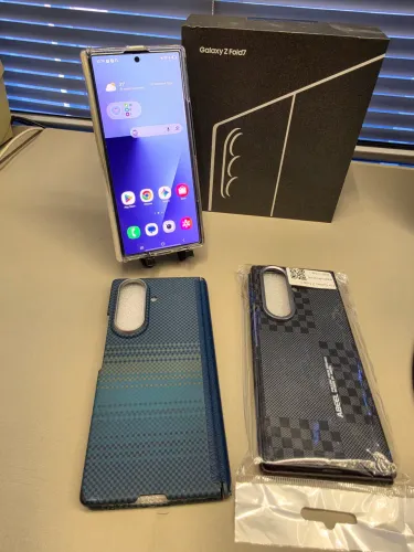 Galaxy Z Fold7 512GB Azul + Nota Fiscal + Caixa + Spigen MagFit