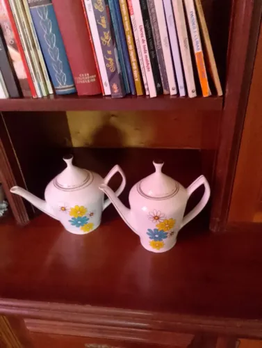 2 bules pozzani porcelana