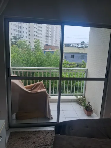Porta de Sacada em Alumínio 2,00 x 2,10m - duas folhas - Pronta Entrega!