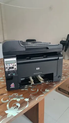 Impressora Multifuncional HP Laser Colorida