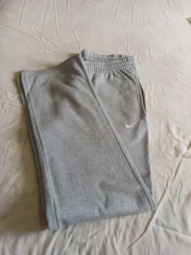 Calça de Moleton Nike cinza, tam G (larga)