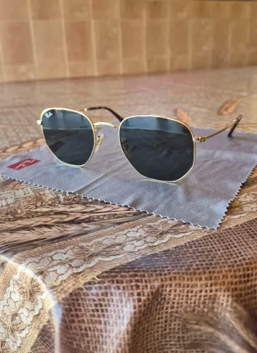 Óculos Ray-Ban Hexagonal (Aceito cartão corrigido juros maquininha)