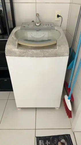 Máquina de lavar roupas