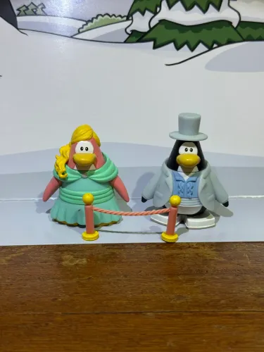 Club penguin miniaturas decoração