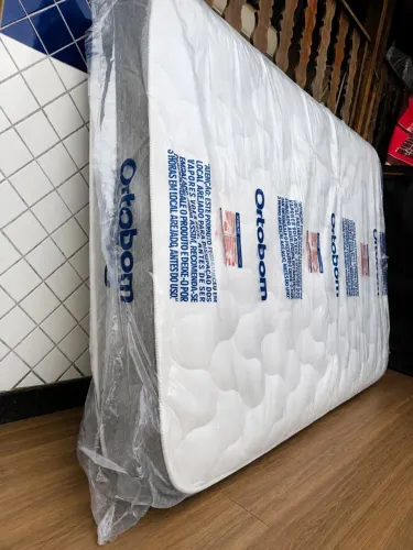 Colchão casal Ortobom luxo sem uso aceito cartão e entrego