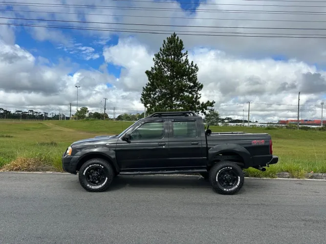 Nissan Frontier Se/se Strik/one CD 4X4 2.8 Dies 2007