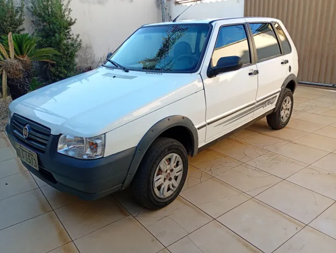 Fiat Uno Mille WAY Economy 1.0 F.flex 4P 2013