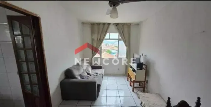 Apartamento em Rua Rio de Janeiro - Jardim Independência - São Vicente/SP
