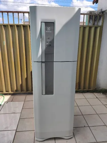 Geladeira Duplex Electrolux Frost Free DF44