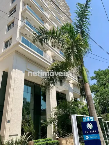 Vende se Sala/ Conjunto comercial em Pinheiros com 50m2 e sacada