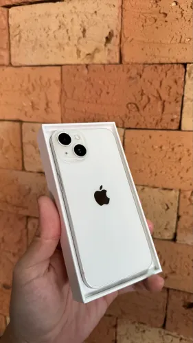 iPhone 14 128GB Starlight, Seminovo sem detalhes 81%, Garantia