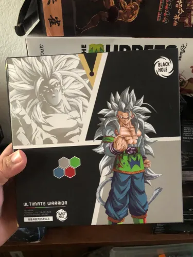 GOKU SSJ5 BLACK HOLE ACTION FIGURE