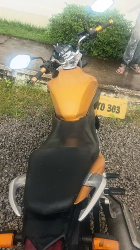 Vende-se moto