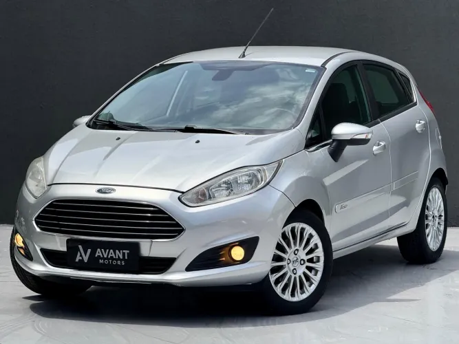 Ford Fiesta Tit.plus 1.0 12V Ecoboost Aut. 5P 2017