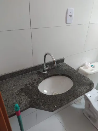 2 bancadas 120x60 cm | 1 tanque 240l louça branca | 2 pias 60x40 cm - Cinza Andorinha