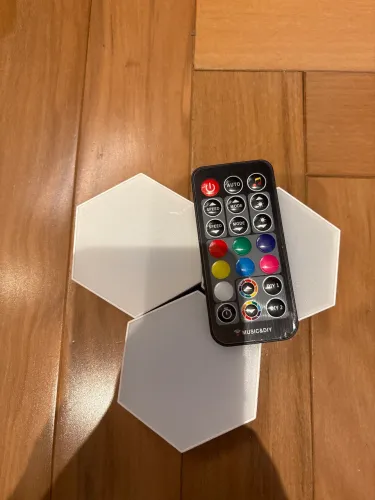 LED hexágono pequeno 6 peças