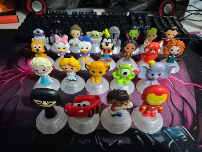 Coleção Disney McDonald's Lote 24 peças 