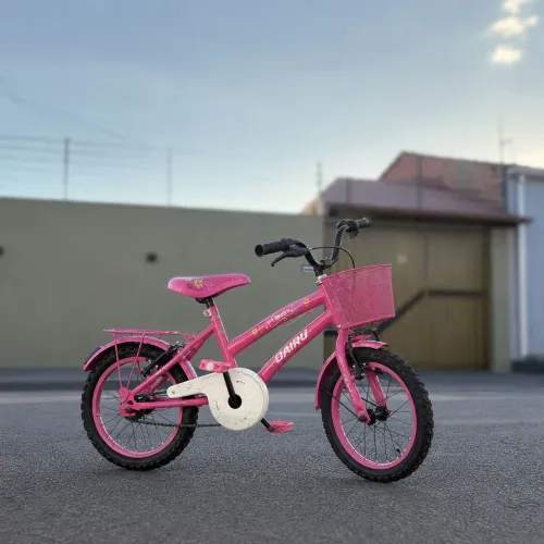 Bicicleta infantil semi nova
