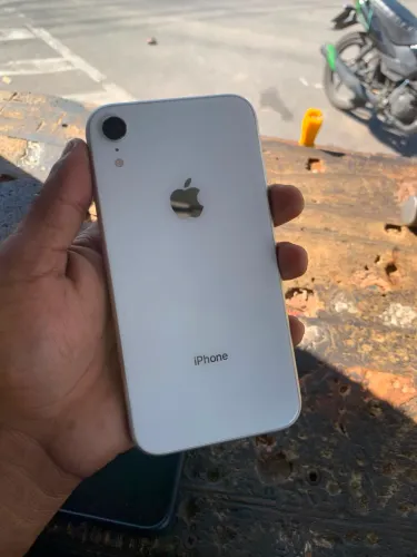 iPhone XR 128g V/T
