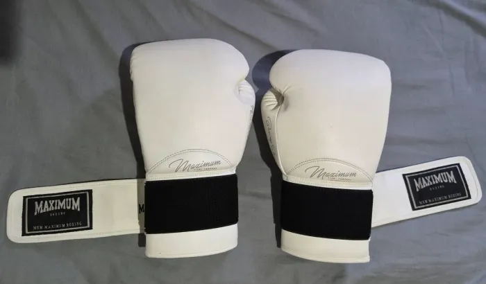 Luva Maximum 14oz Boxe Muay Thai