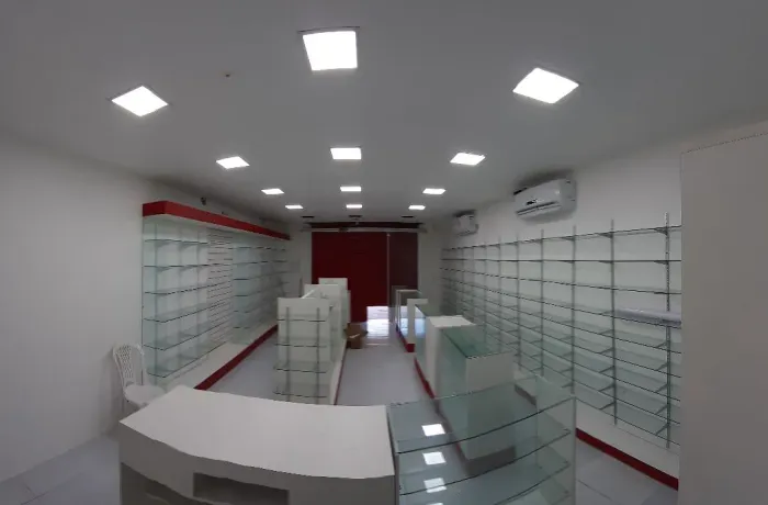 PASSO PONTO TODO MONTADO E COM CARTEIRA DE CLIENTES PARA FARMACIA 