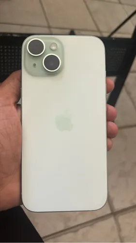 iPhone 15