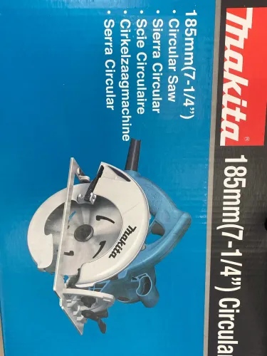 Serra circular makita 
