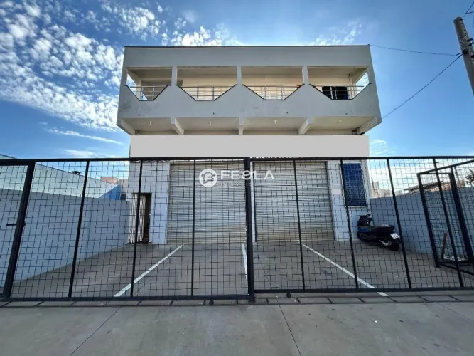 Salão à venda em Santa Bárbara D'Oeste, Jardim Dona Regina, com 360 m²