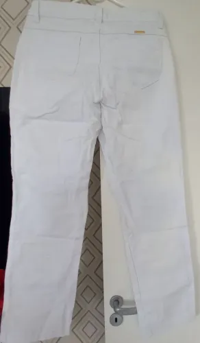Calça feminina 