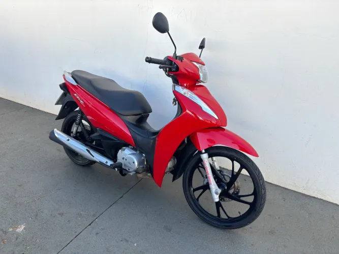 Vendo ou Troco por Moto Honda Biz 125 EX 2023 Extra Única Dona