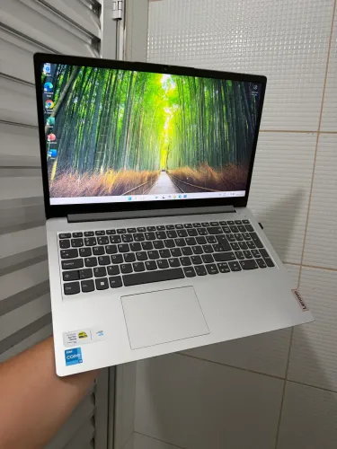 Notebook Lenovo Core i3 1 ano de Garantia e Nota fiscal 
