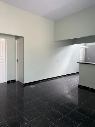 Casa 2 quartos para alugar no Caimbé com garagem