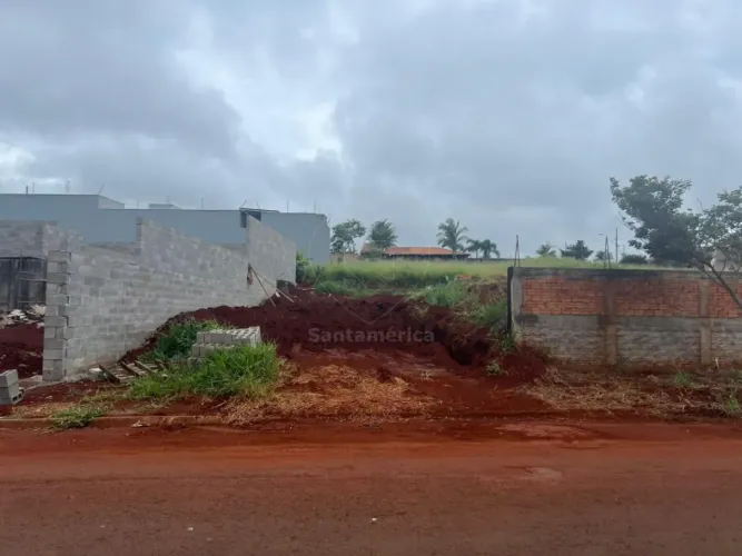 Terreno à venda no residencial Portal do Lago, em Cambé